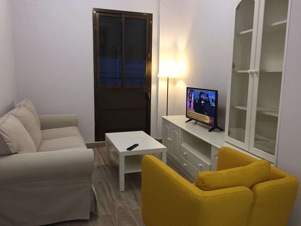 Fotografía del inmueble reportado: 1.200 €/mes — Granada, Granada