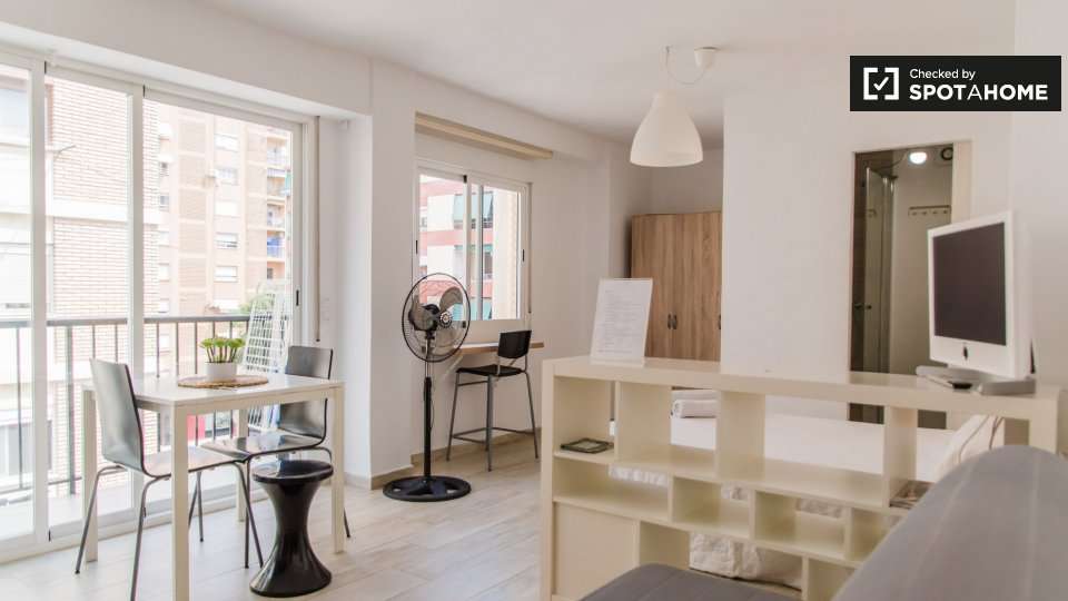 Fotografía del inmueble reportado: 980 €/mes — Valencia, Valencia