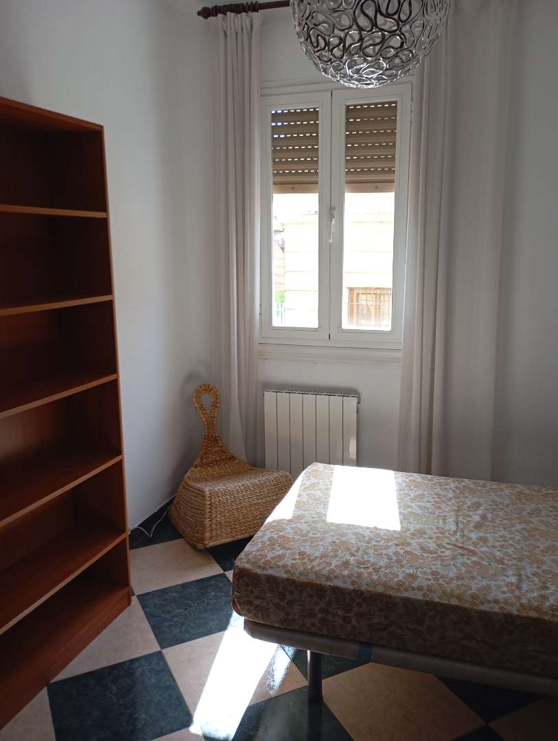 Fotografía del inmueble reportado: 1.300 €/mes — Granada, Granada