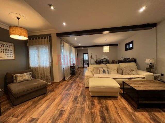 Fotografía del inmueble reportado: 1.300 €/mes — Oviedo, Oviedo