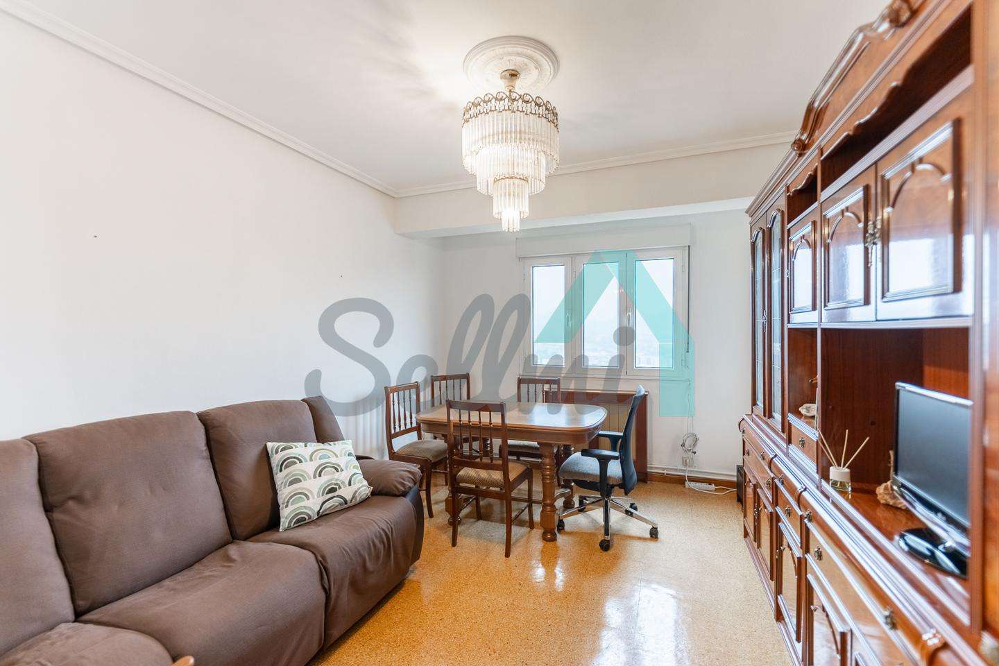 Fotografía del inmueble reportado: 750 €/mes — Oviedo, Oviedo