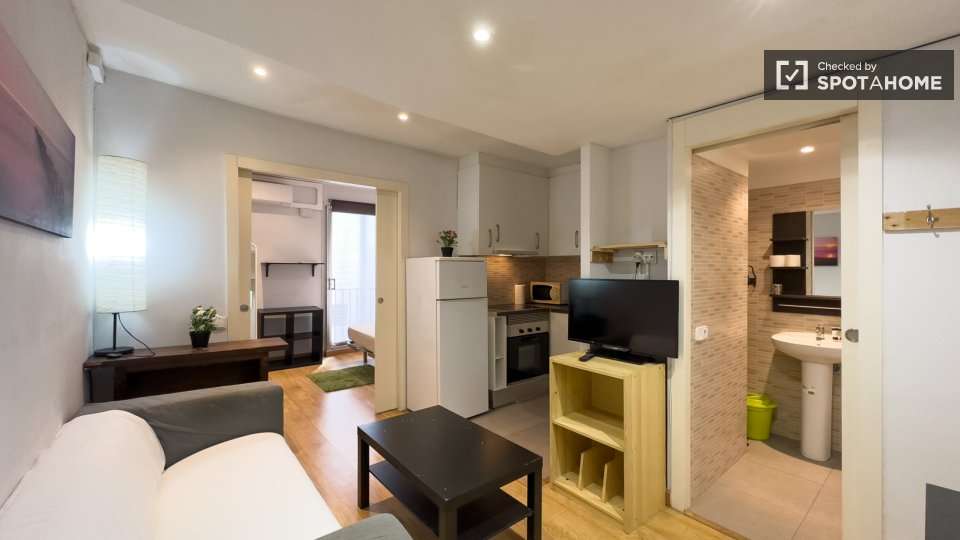 Fotografía del inmueble reportado: 1.050 €/mes — Barcelona, Barcelona