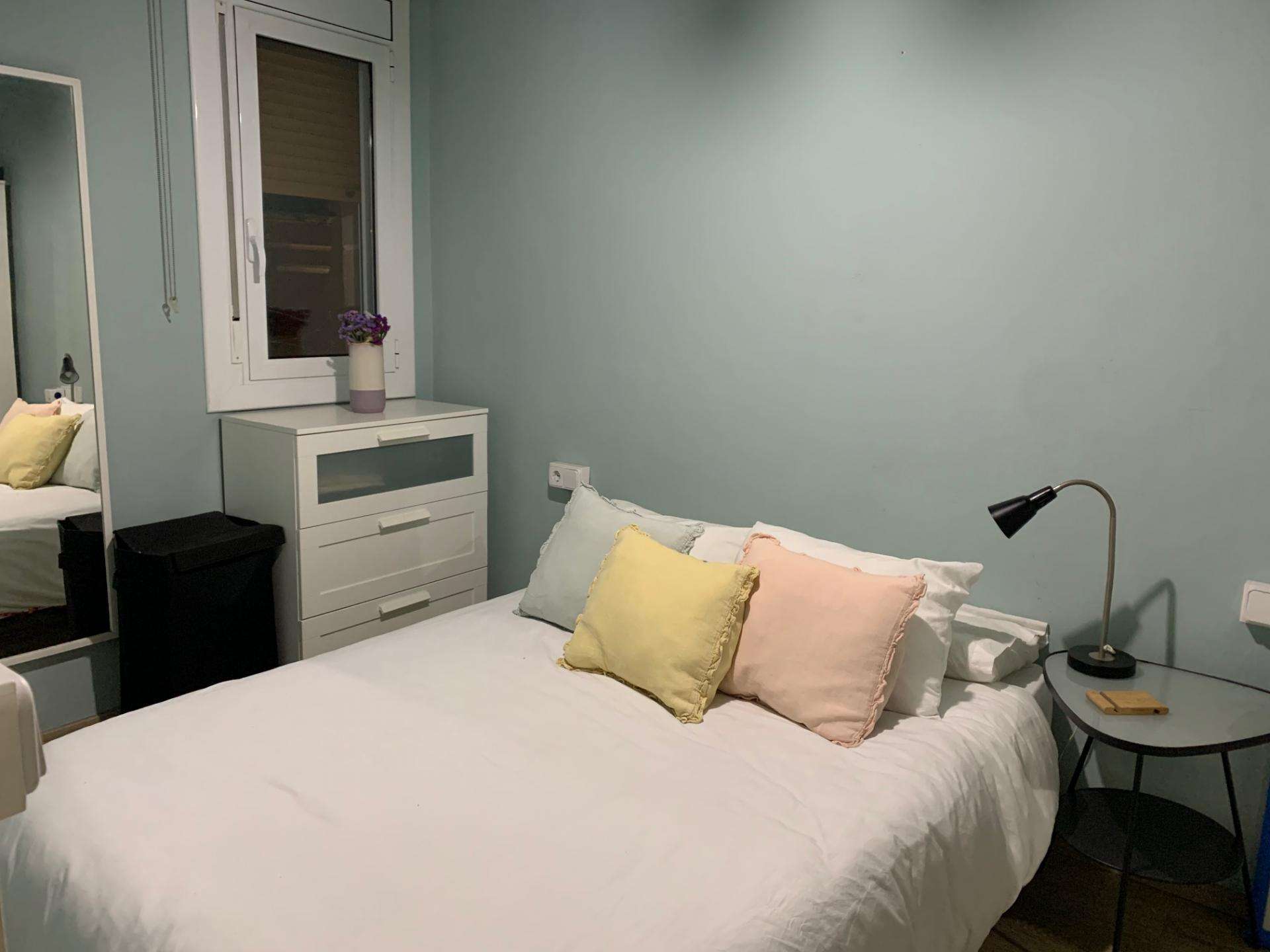 Fotografía del inmueble reportado: 950 €/mes — Barcelona, Barcelona
