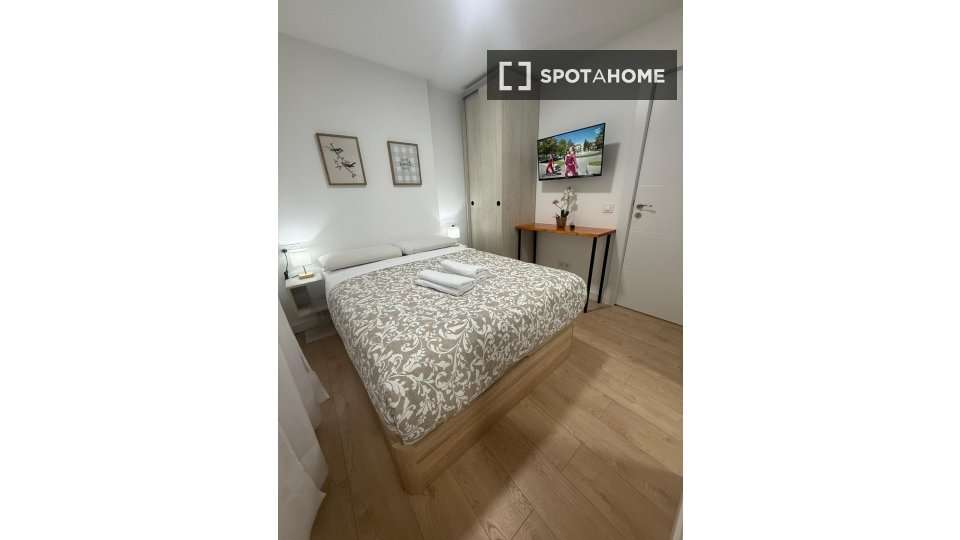 Fotografía del inmueble reportado: 900 €/mes — Madrid, Madrid