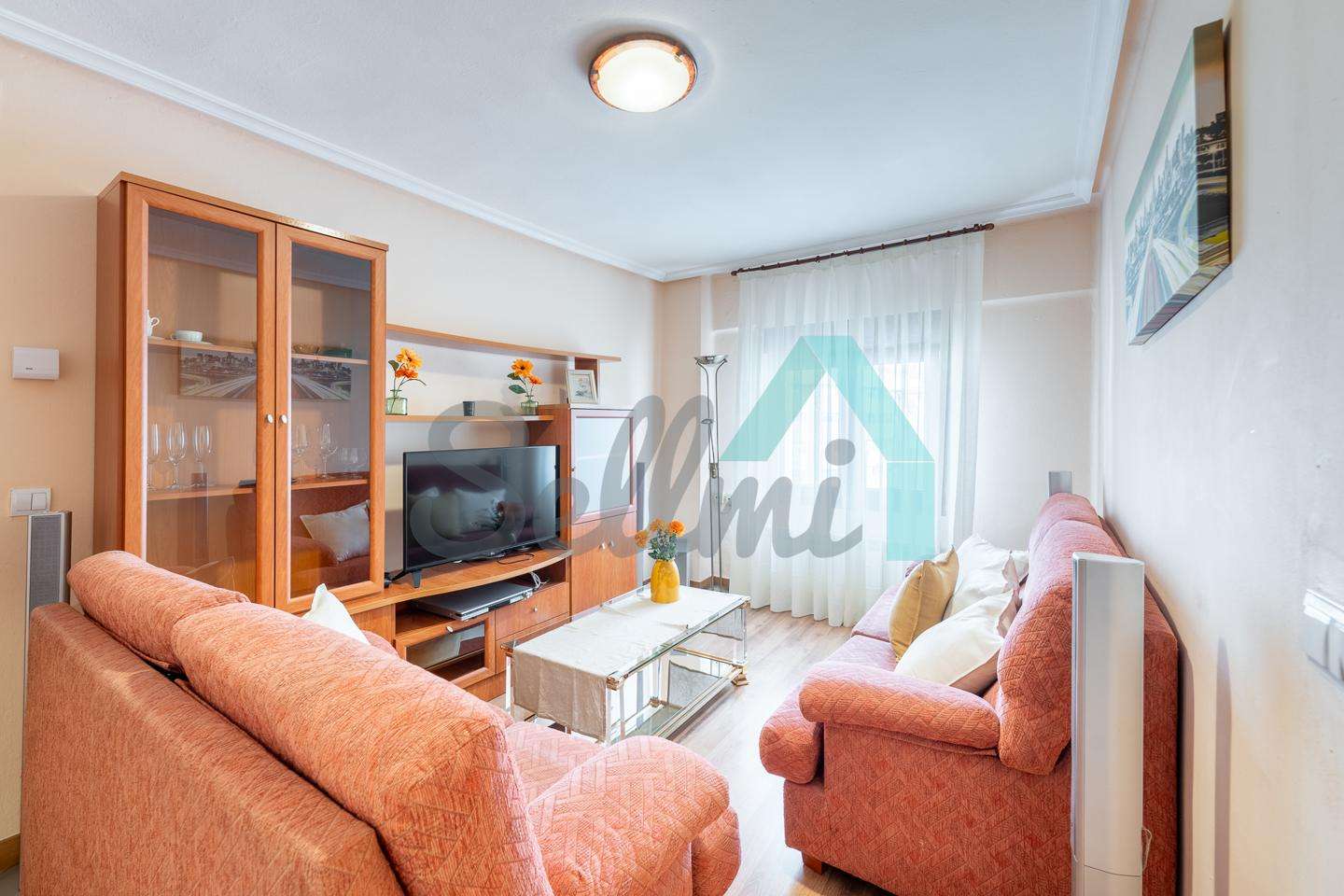Fotografía del inmueble reportado: 1.050 €/mes — Aviles, Aviles