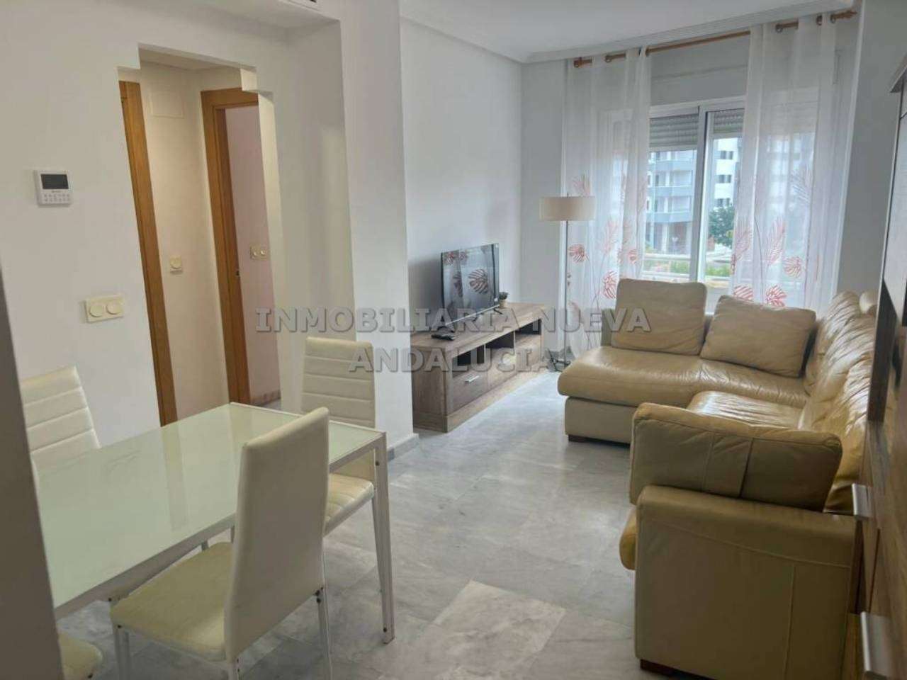 Fotografía del inmueble reportado: 850 €/mes — Almería, Almería