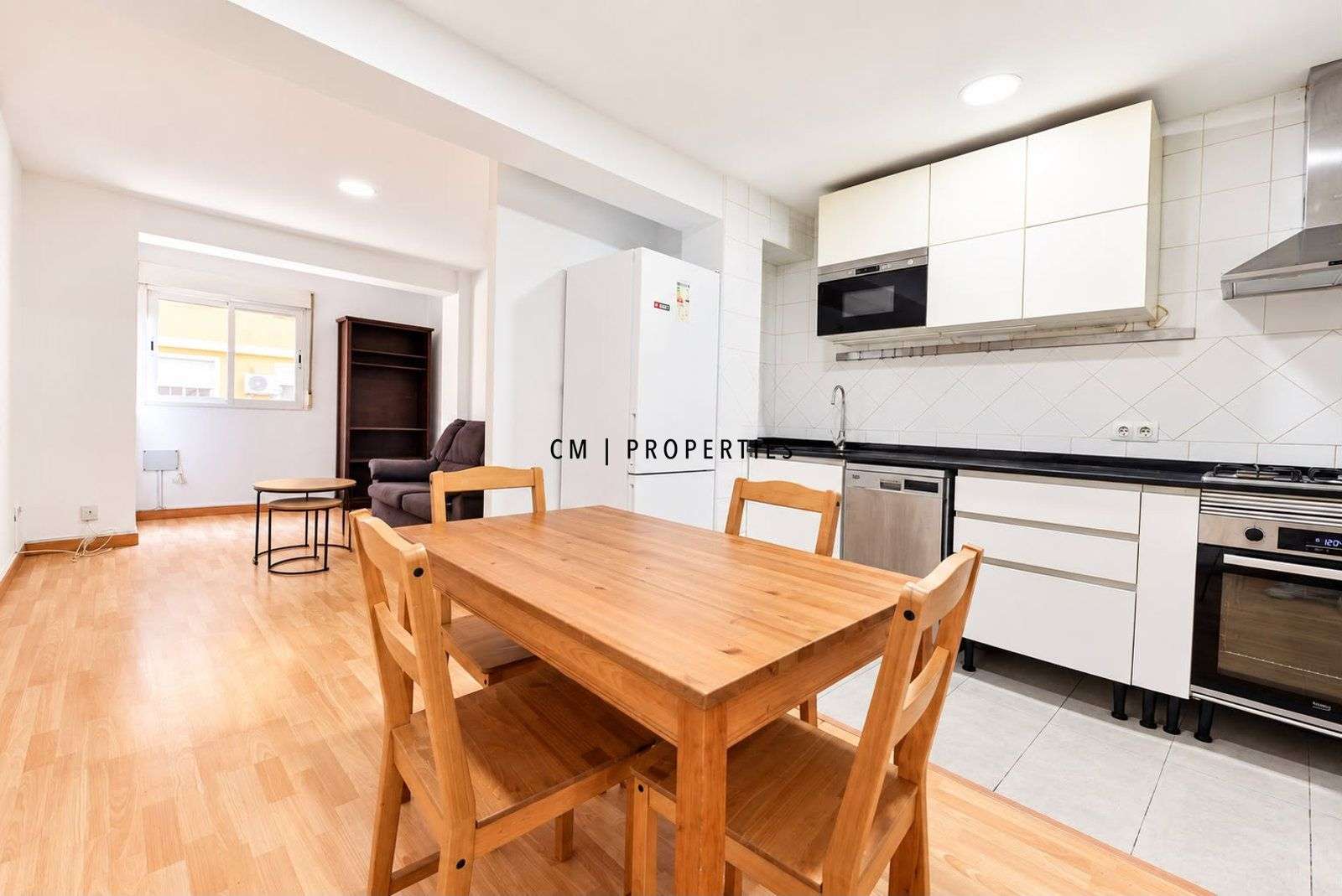 Fotografía del inmueble reportado: 1.200 €/mes — Valencia, Valencia