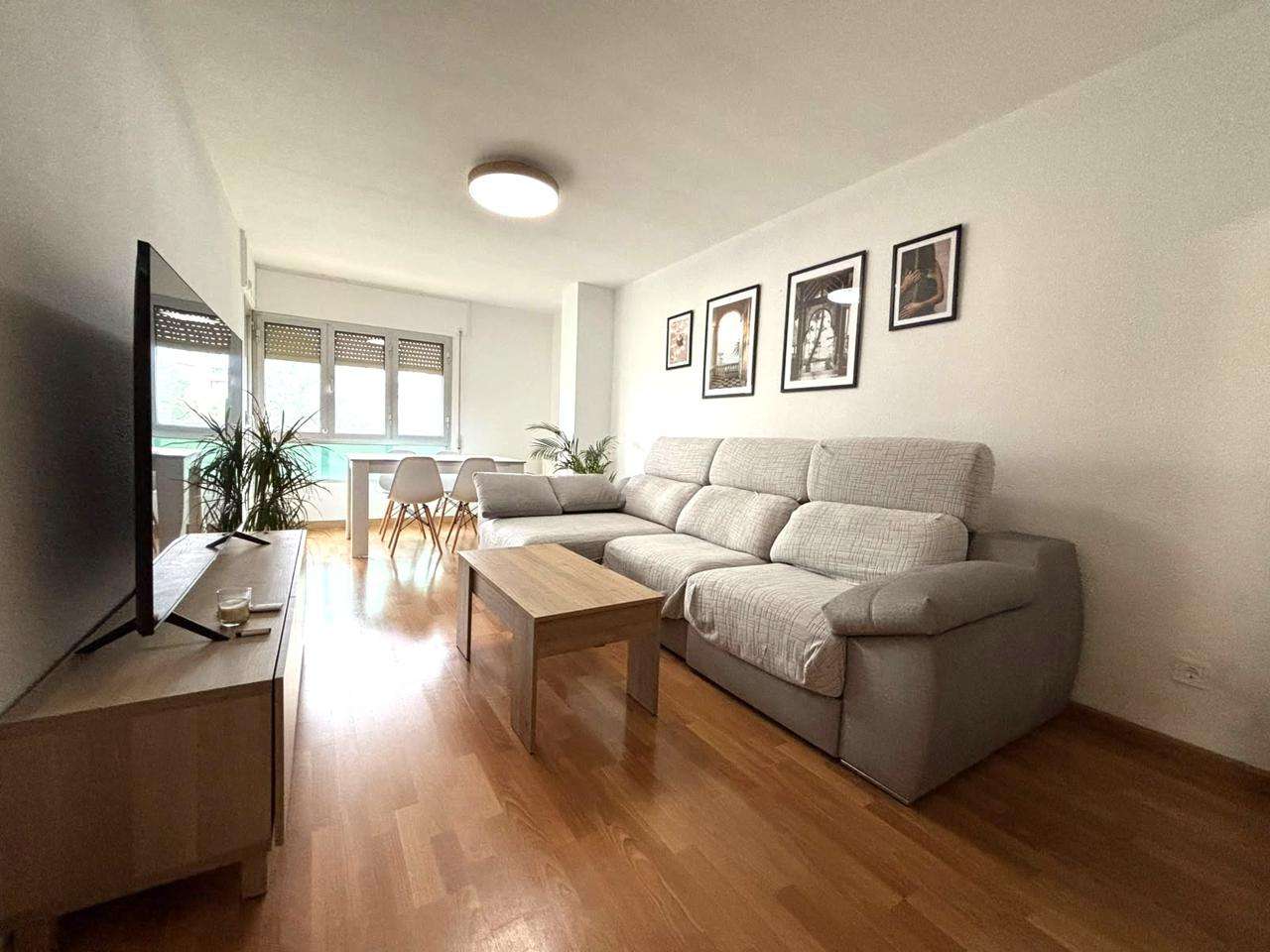 Fotografía del inmueble reportado: 1.000 €/mes — Zaragoza, Zaragoza