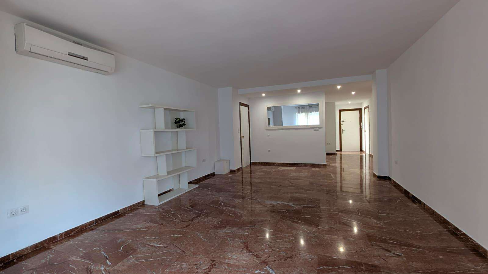 Fotografía del inmueble reportado: 1.100 €/mes — Granada, Granada