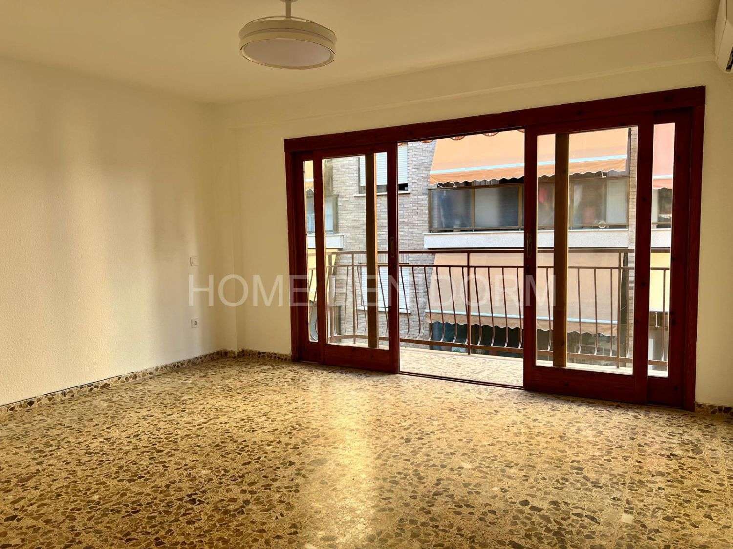 Fotografía del inmueble reportado: 1.250 €/mes — Benidorm, Benidorm