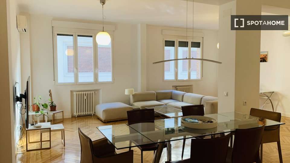 Fotografía del inmueble reportado: 2.500 €/mes — Madrid, Madrid