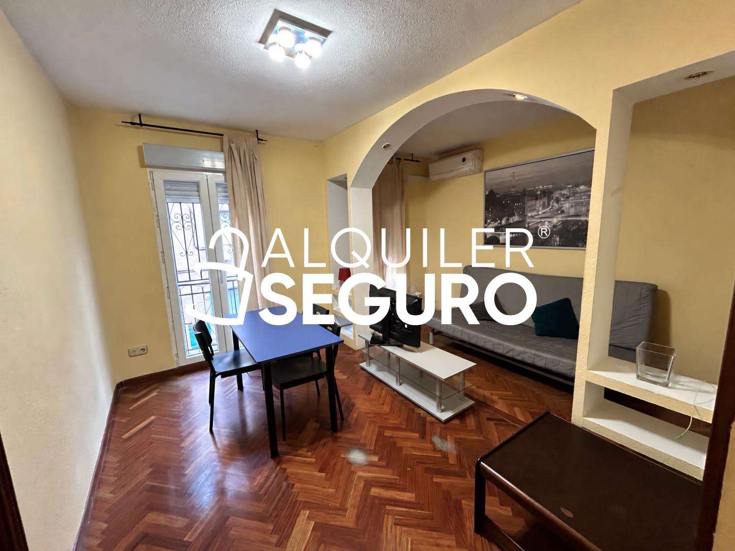 Fotografía del inmueble reportado: 900 €/mes — Madrid, Madrid