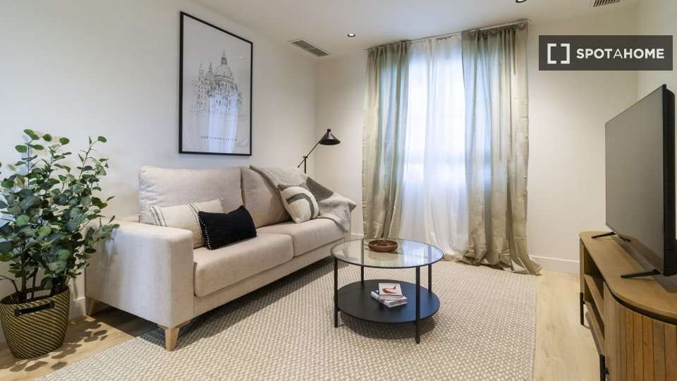 Fotografía del inmueble reportado: 4.043 €/mes — Madrid, Madrid