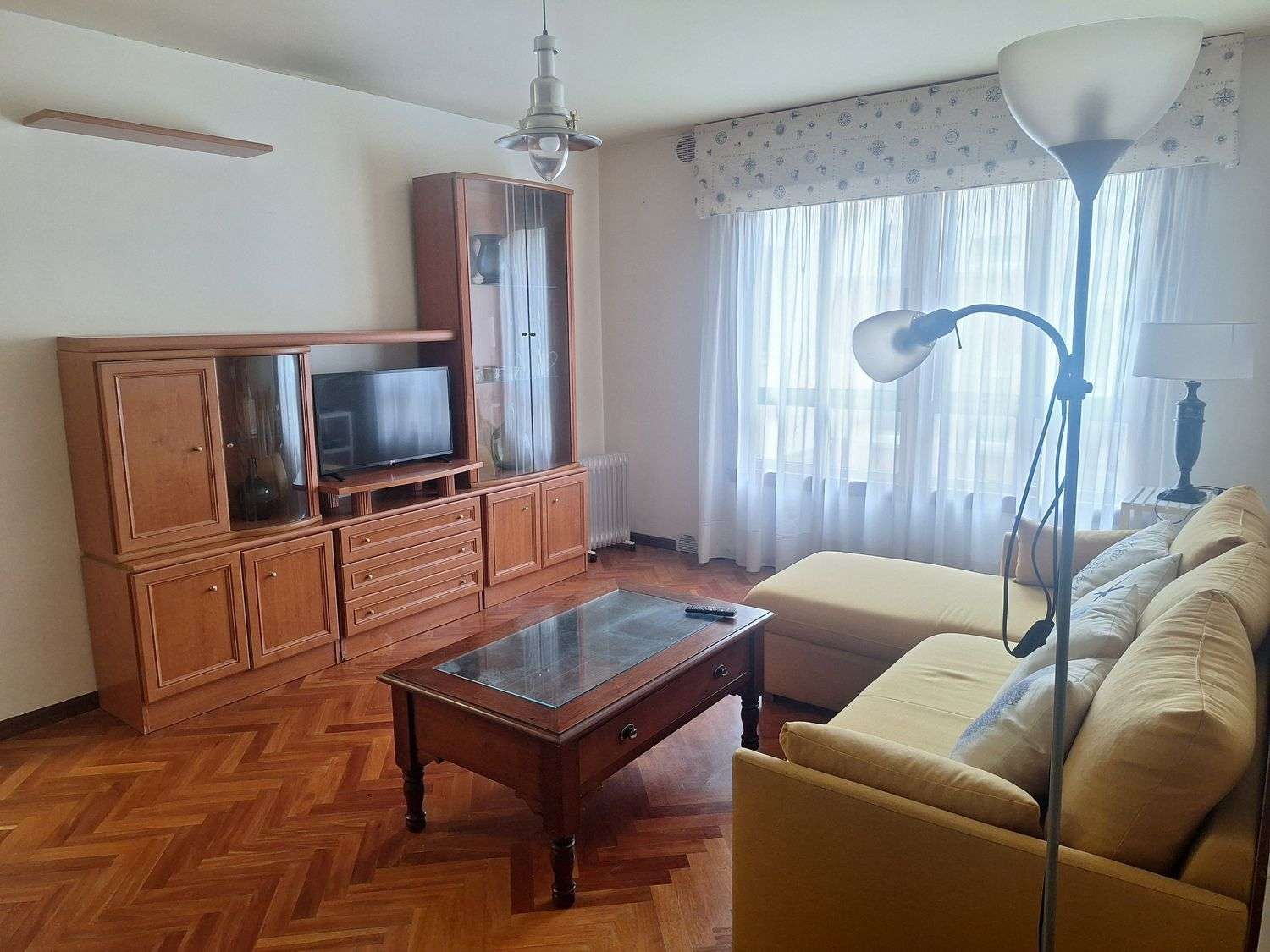 Fotografía del inmueble reportado: 1.000 €/mes — A Coruña, A Coruña
