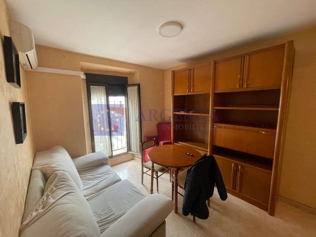 Fotografía del inmueble reportado: 650 €/mes — Cáceres, Cáceres