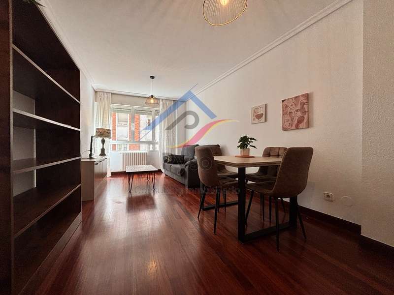Fotografía del inmueble reportado: 1.200 €/mes — Santander, Santander