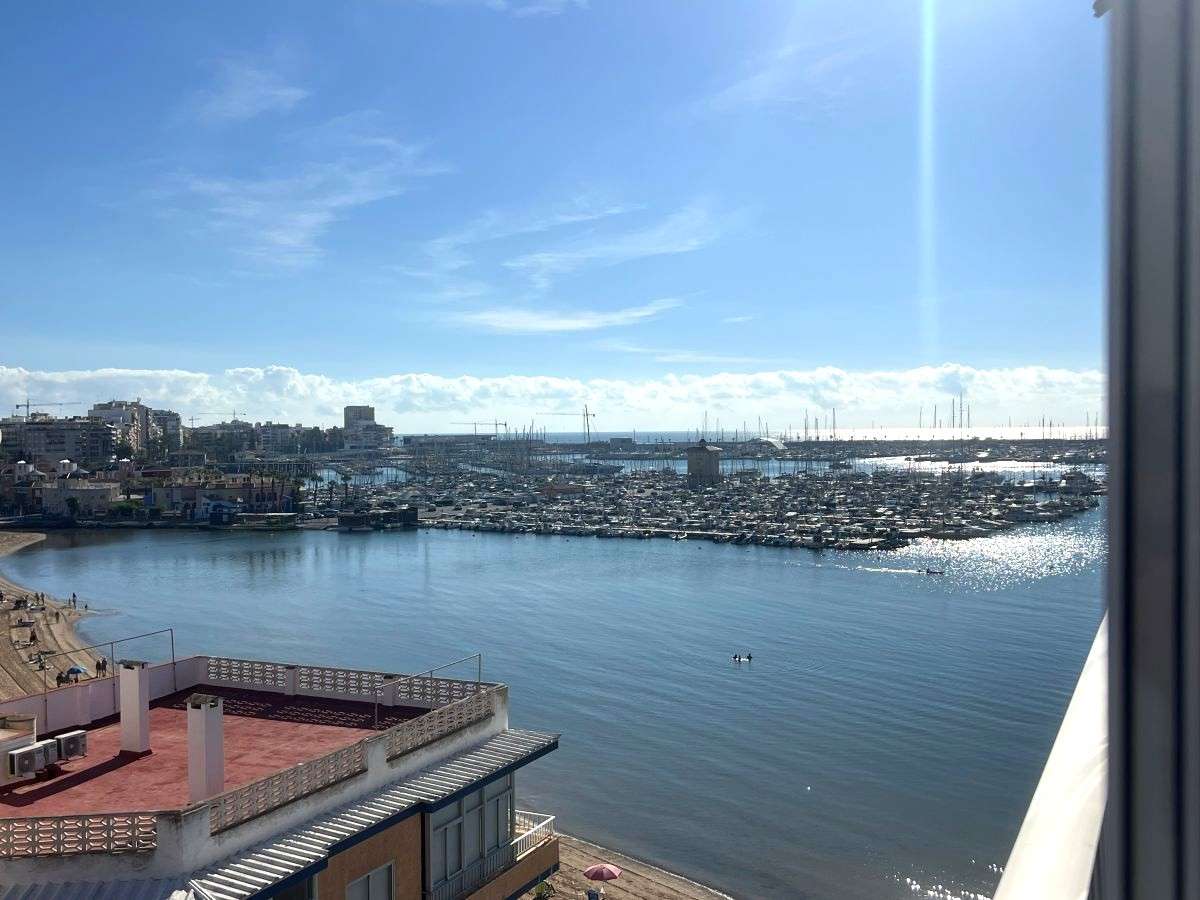 Fotografía del inmueble reportado: 1.750 €/mes — Torrevieja, Torrevieja