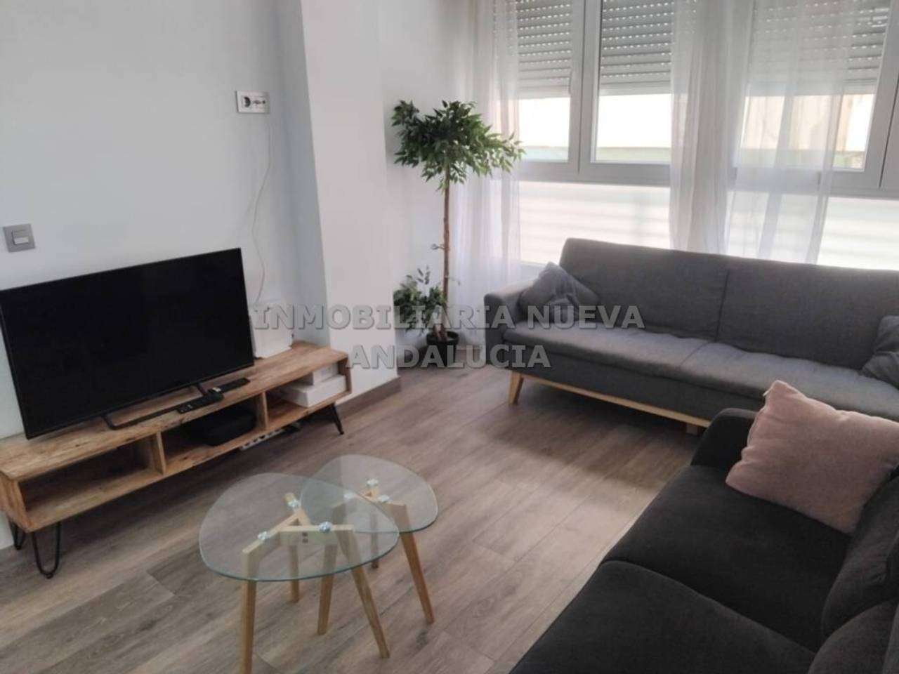 Fotografía del inmueble reportado: 900 €/mes — Almería, Almería
