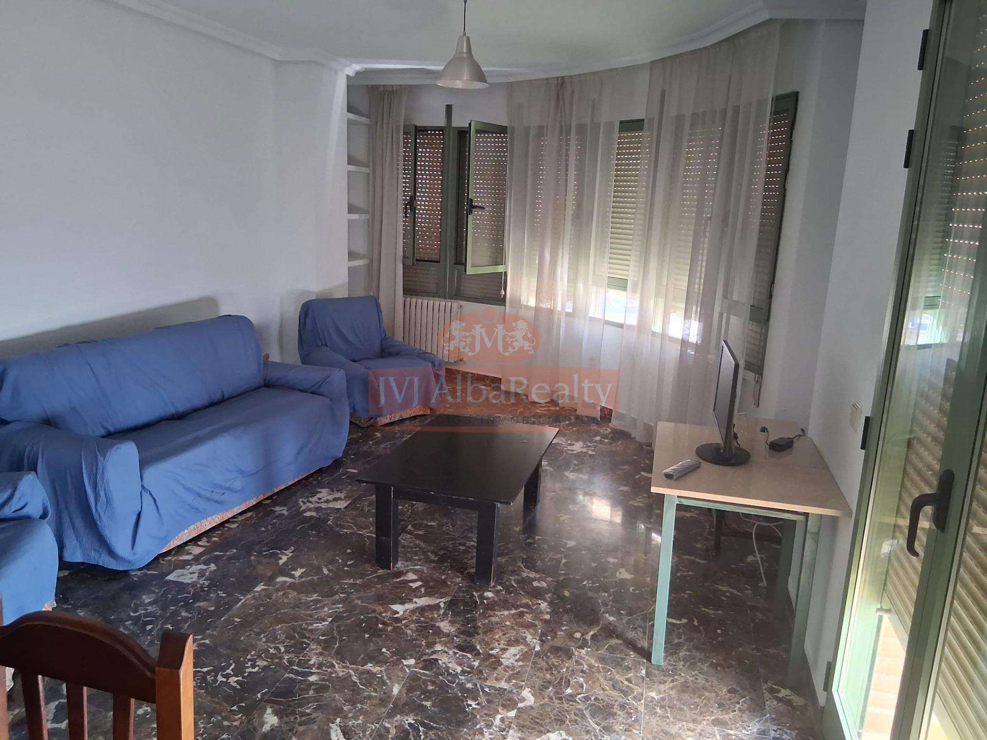 Fotografía del inmueble reportado: 900 €/mes — Albacete, Albacete