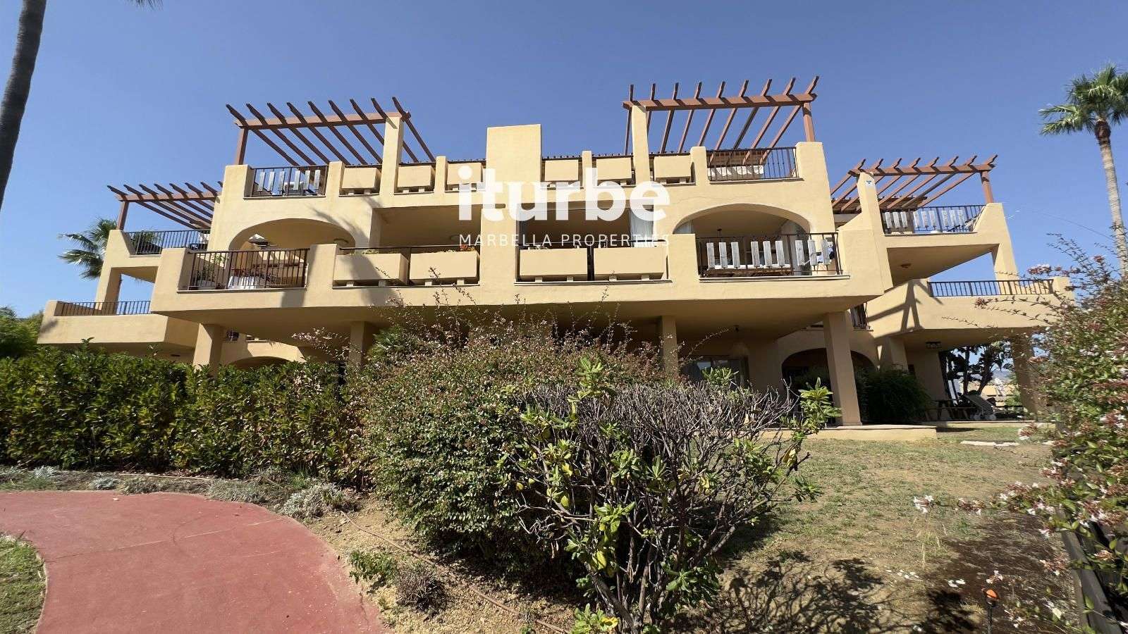 Fotografía del inmueble reportado: 2.400 €/mes — Benahavis, Benahavis