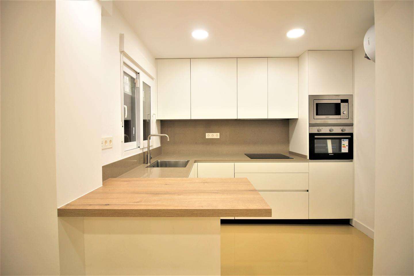 Fotografía del inmueble reportado: 950 €/mes — Almería, Almería