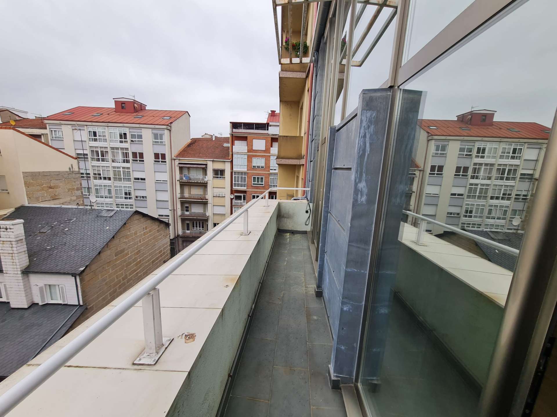 Fotografía del inmueble reportado: 850 €/mes — Se, Se