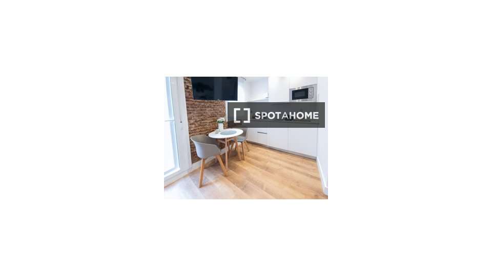 Fotografía del inmueble reportado: 950 €/mes — Madrid, Madrid