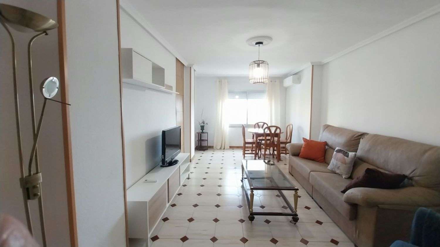 Fotografía del inmueble reportado: 750 €/mes — Jaén, Jaén