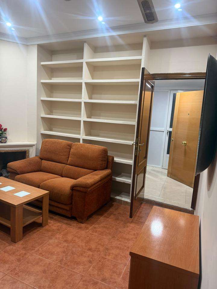 Fotografía del inmueble reportado: 600 €/mes — Melilla, Melilla