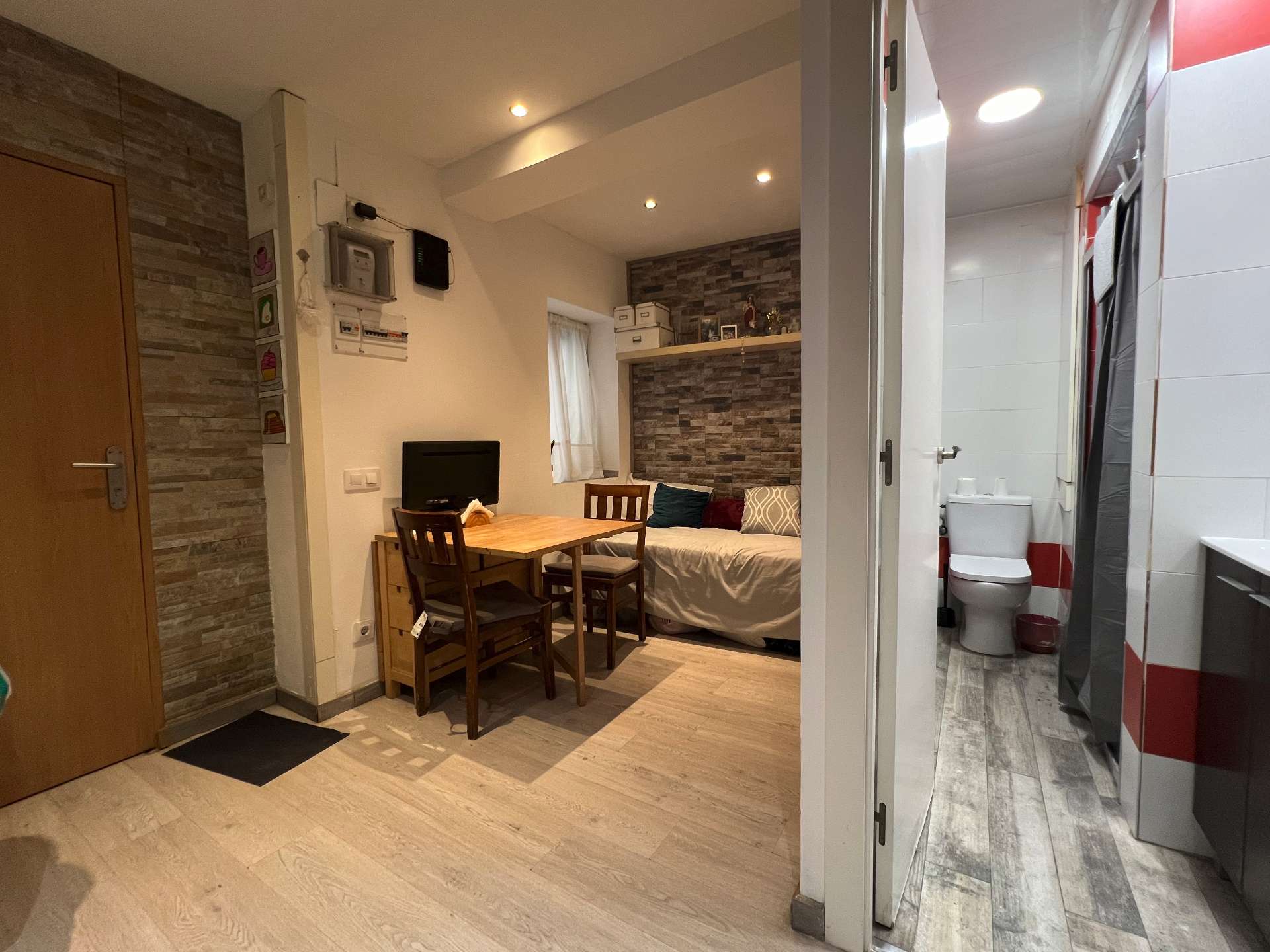 Fotografía del inmueble reportado: 950 €/mes — Barcelona, Barcelona
