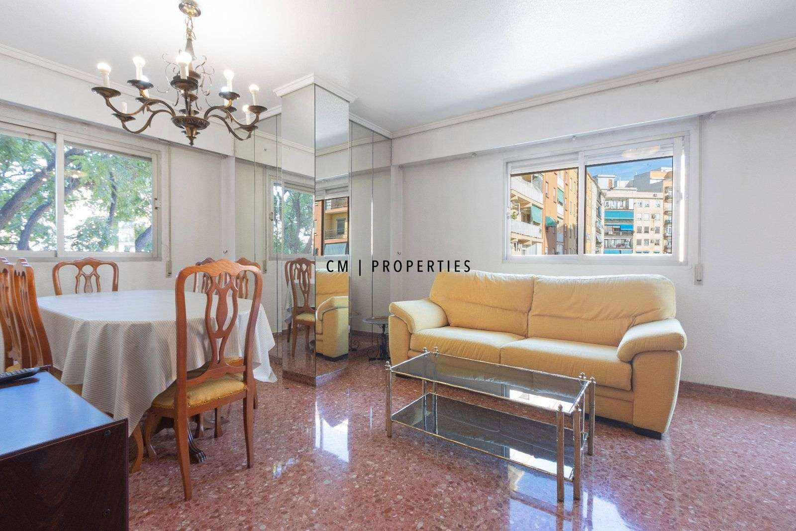 Fotografía del inmueble reportado: 1.200 €/mes — Valencia, Valencia