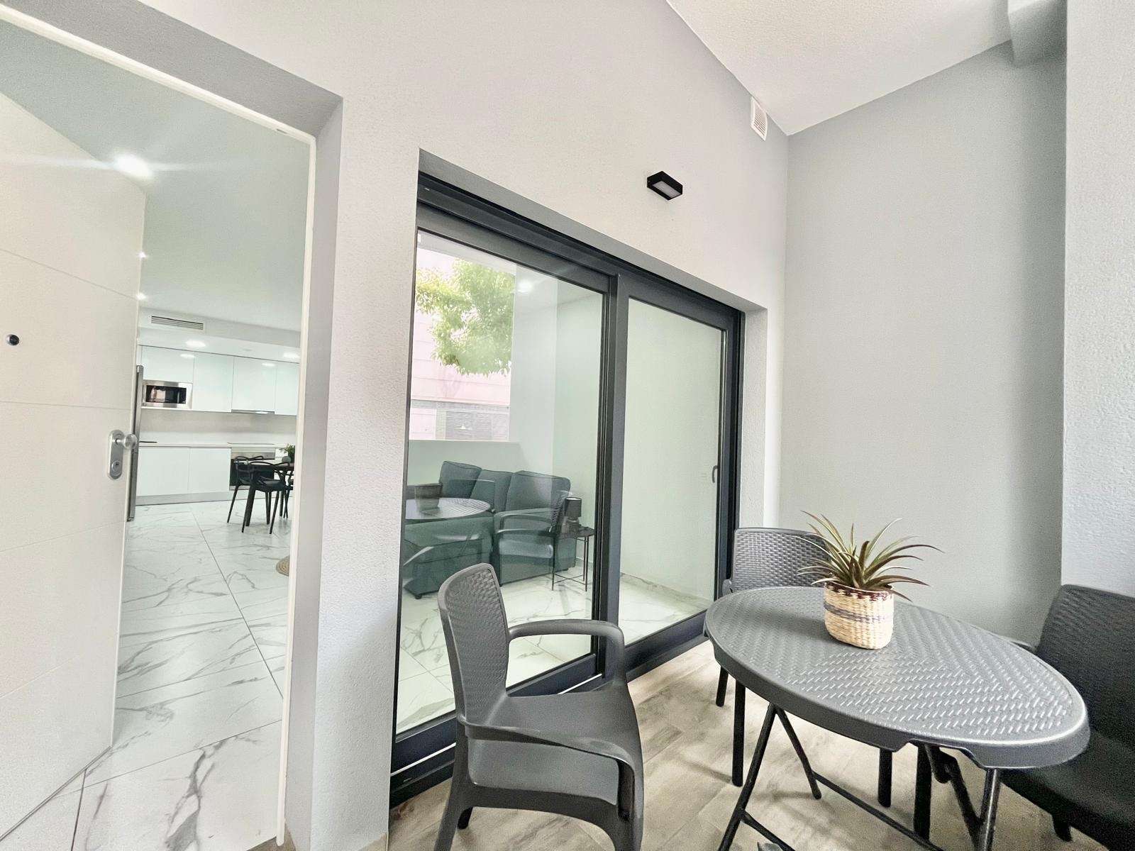 Fotografía del inmueble reportado: 1.300 €/mes — Torrevieja, Torrevieja