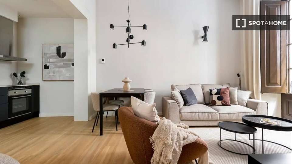 Fotografía del inmueble reportado: 2.700 €/mes — Barcelona, Barcelona