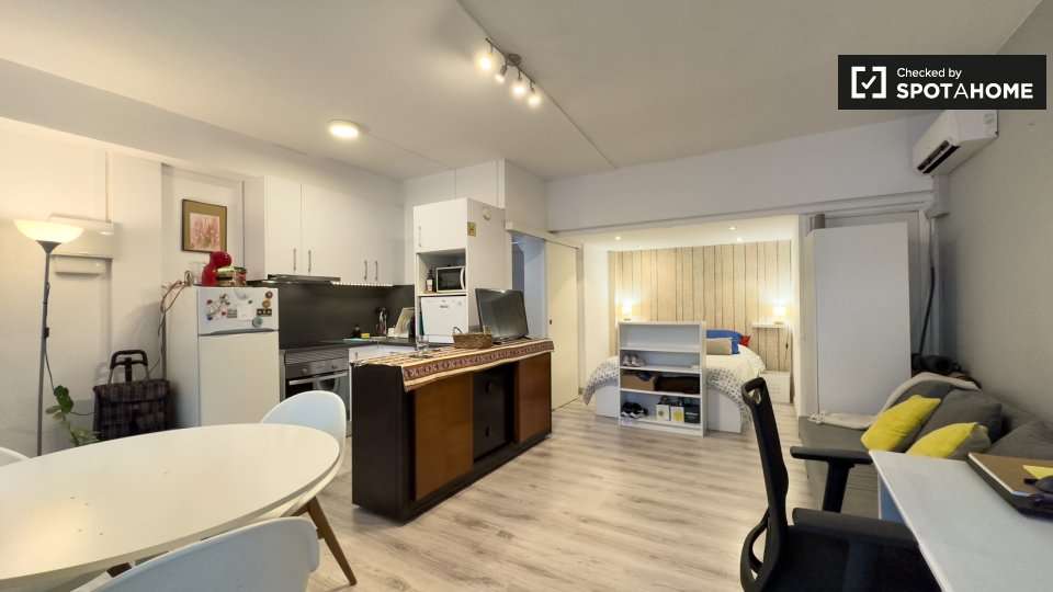 Fotografía del inmueble reportado: 1.350 €/mes — Barcelona, Barcelona