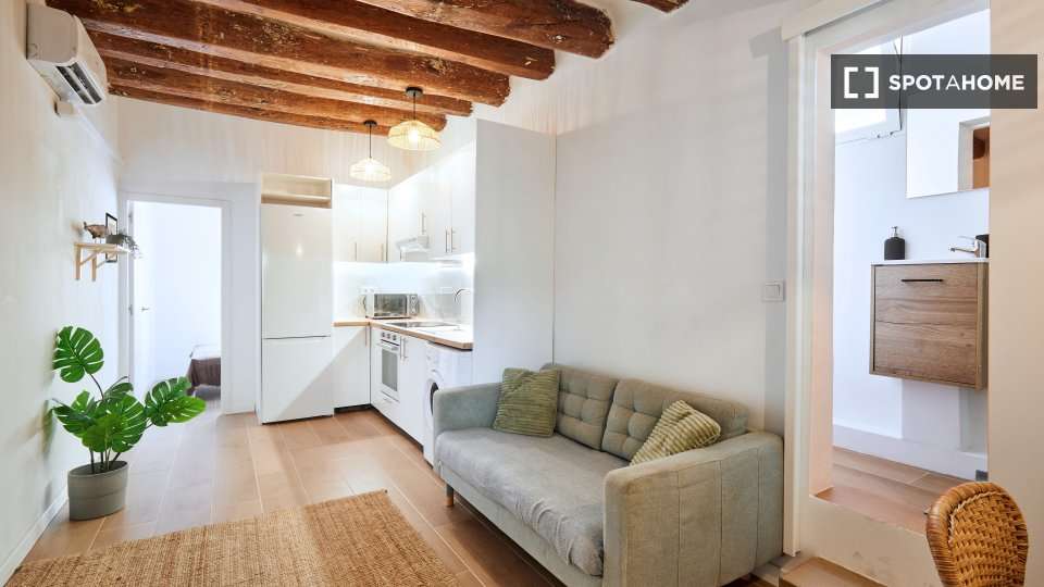 Fotografía del inmueble reportado: 1.700 €/mes — Barcelona, Barcelona
