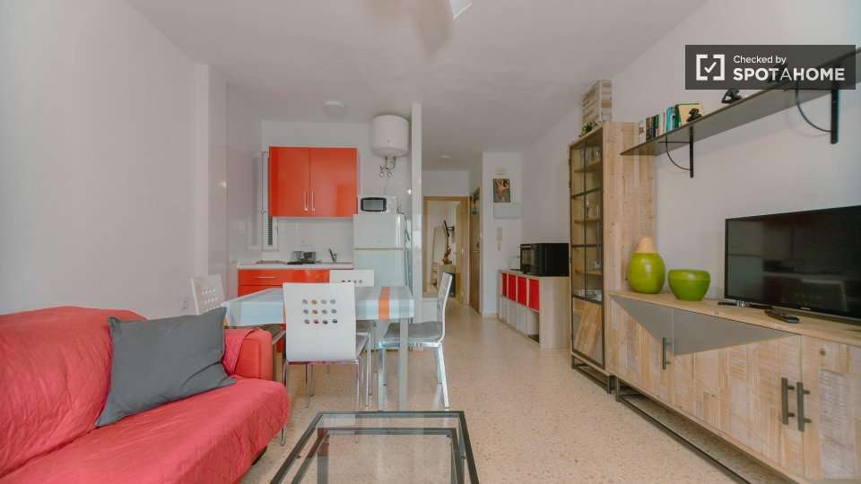 Fotografía del inmueble reportado: 900 €/mes — Valencia, Valencia
