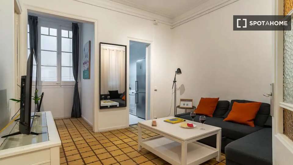 Fotografía del inmueble reportado: 2.400 €/mes — Barcelona, Barcelona