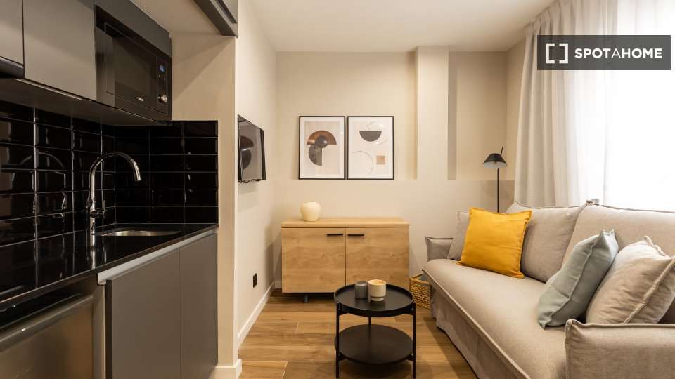 Fotografía del inmueble reportado: 1.350 €/mes — Barcelona, Barcelona