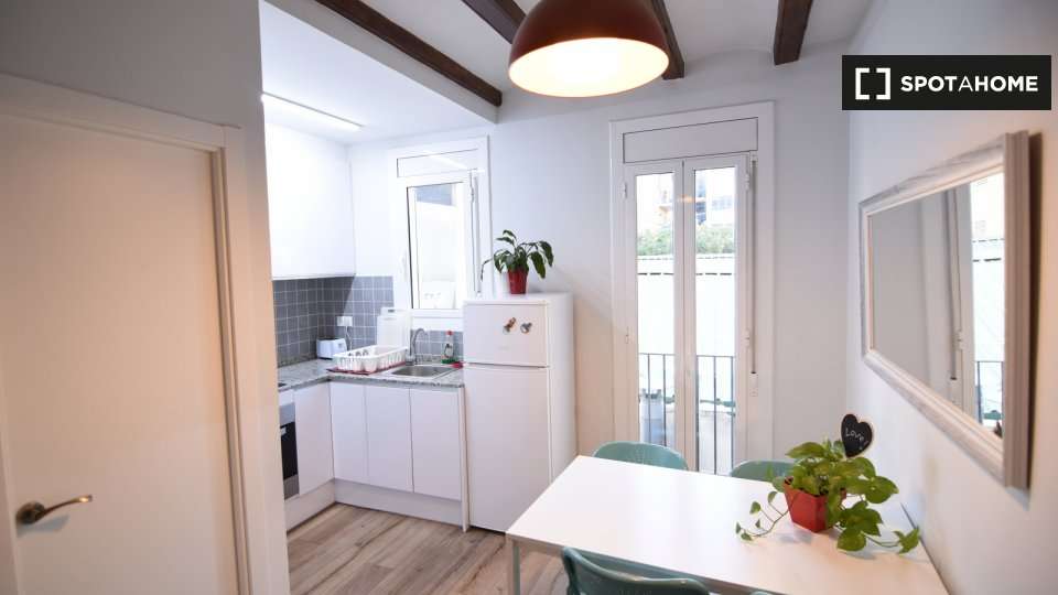 Fotografía del inmueble reportado: 1.350 €/mes — Barcelona, Barcelona