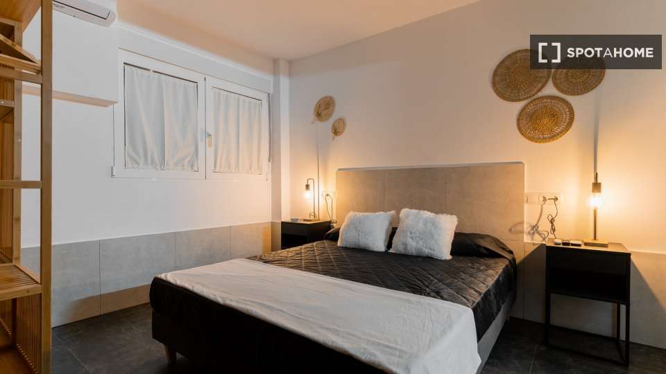 Fotografía del inmueble reportado: 890 €/mes — Valencia, Valencia