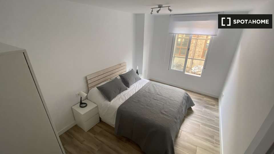 Fotografía del inmueble reportado: 2.400 €/mes — Valencia, Valencia