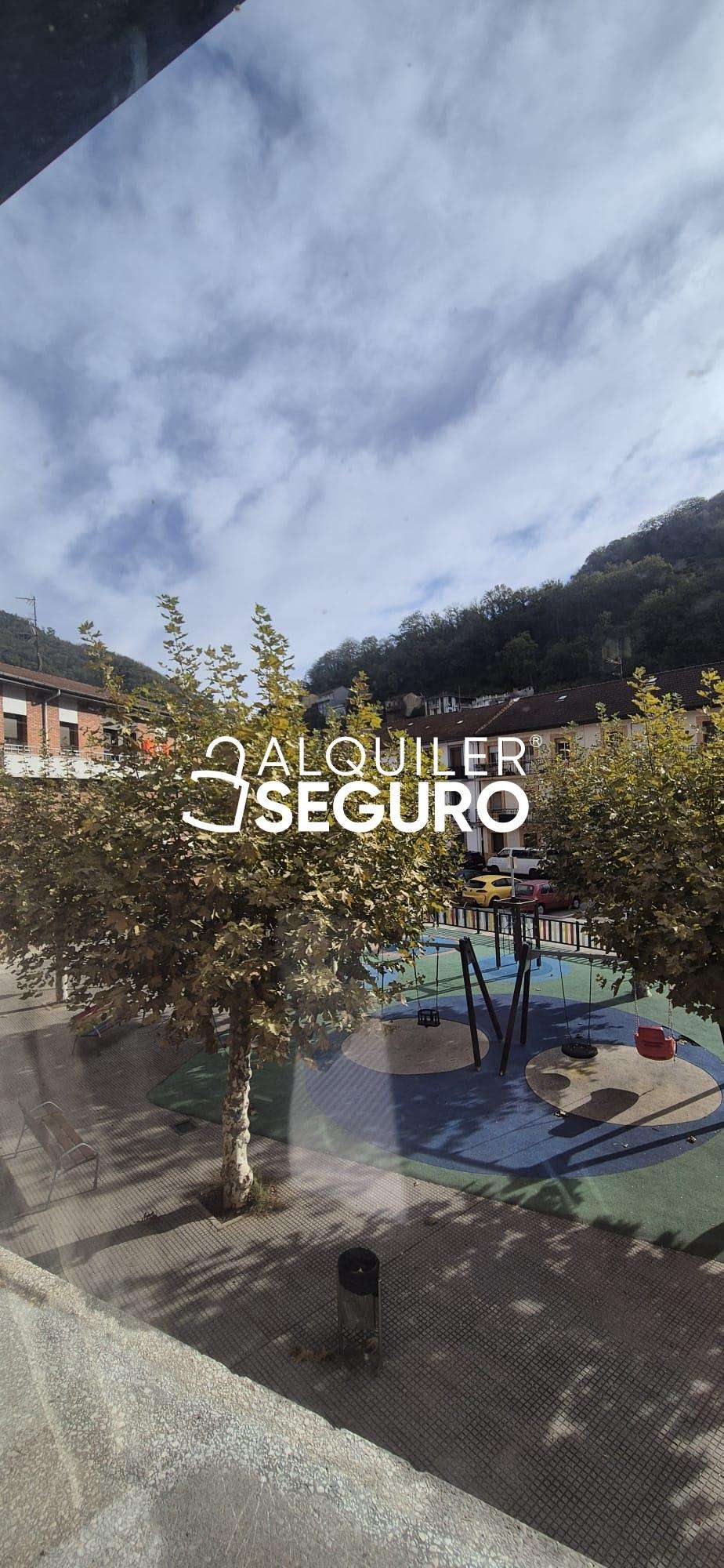 Fotografía del inmueble reportado: 500 €/mes — Turia, Turia