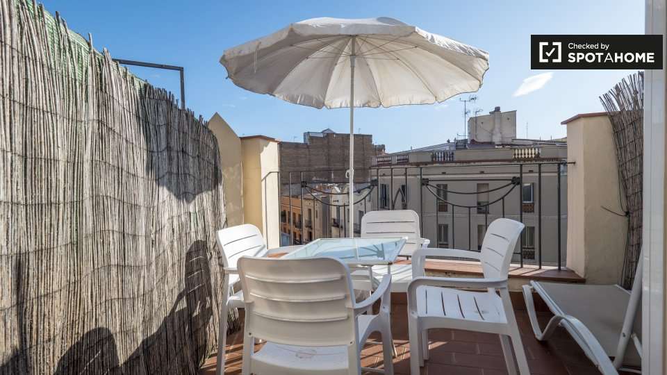 Fotografía del inmueble reportado: 950 €/mes — Barcelona, Barcelona