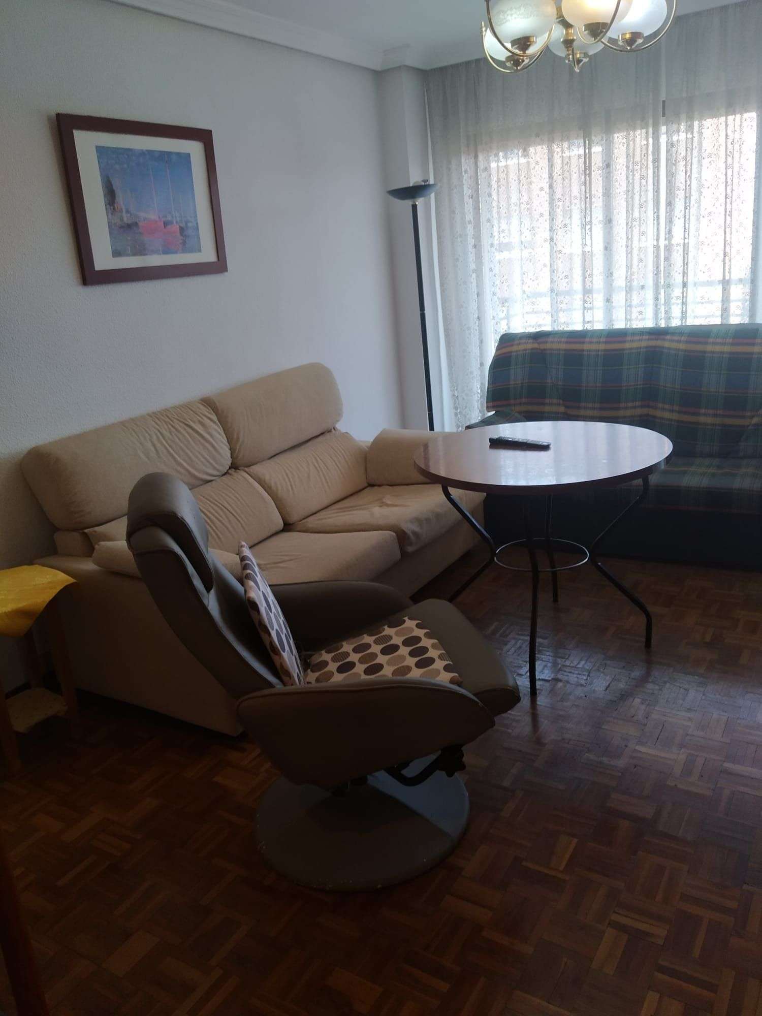 Fotografía del inmueble reportado: 700 €/mes — Cáceres, Cáceres