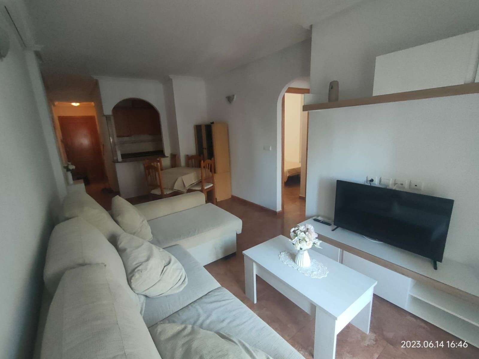 Fotografía del inmueble reportado: 850 €/mes — Torrevieja, Torrevieja