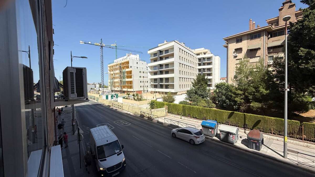 Fotografía del inmueble reportado: 1.000 €/mes — Granada, Granada