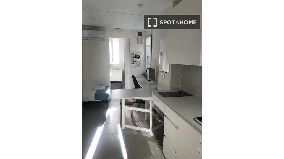 Fotografía del inmueble reportado: 1.000 €/mes — Madrid, Madrid
