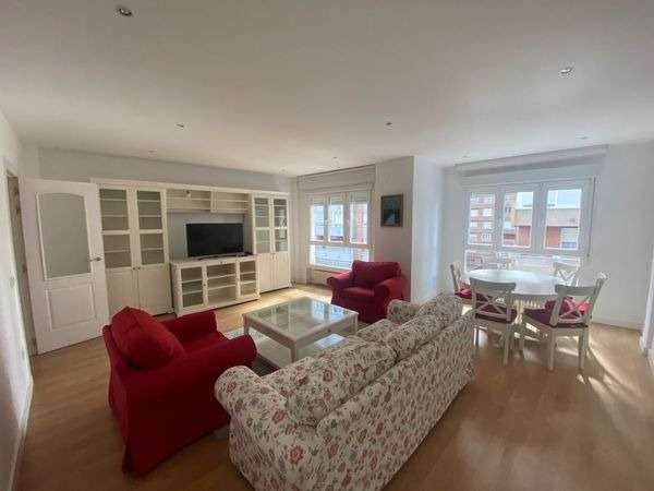 Fotografía del inmueble reportado: 1.300 €/mes — Valladolid, Valladolid