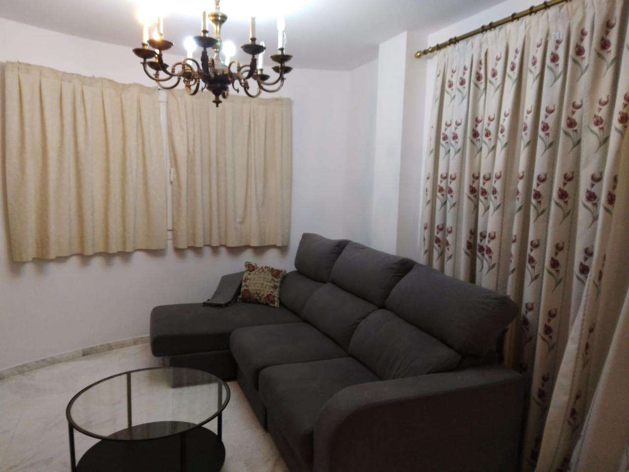 Fotografía del inmueble reportado: 1.100 €/mes — Melilla, Melilla
