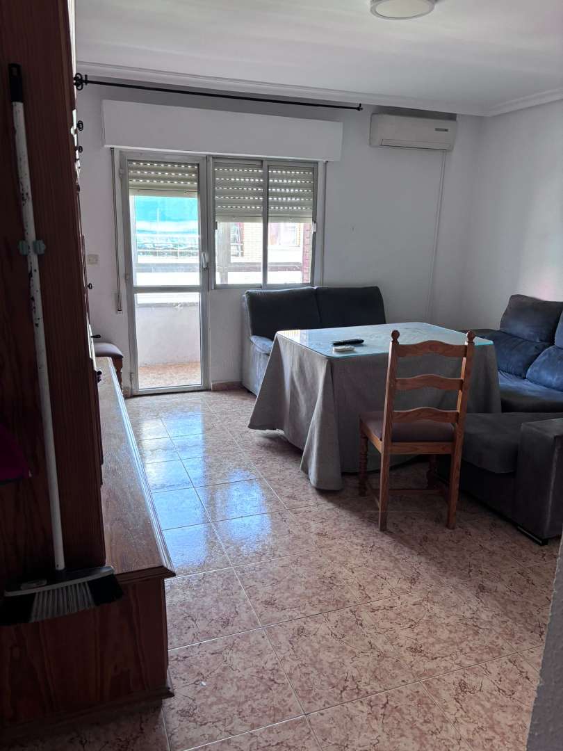Fotografía del inmueble reportado: 750 €/mes — Badajoz, Badajoz